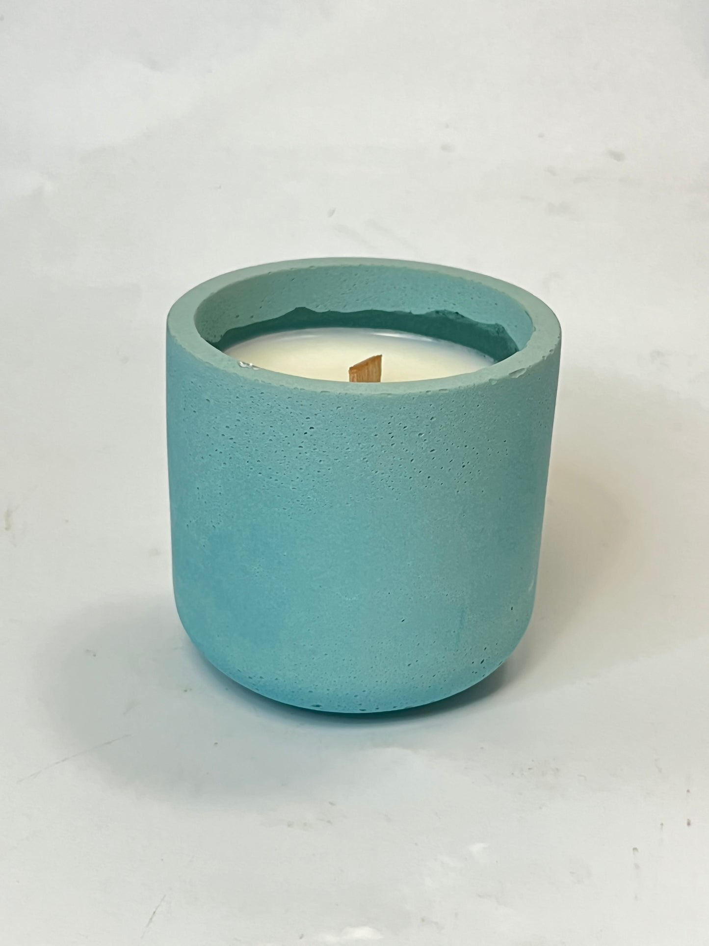 6oz Coconut Apricots Candle l Mildly Scented Slow-burn Natural Candle l Natural Candle l Flameless Candle