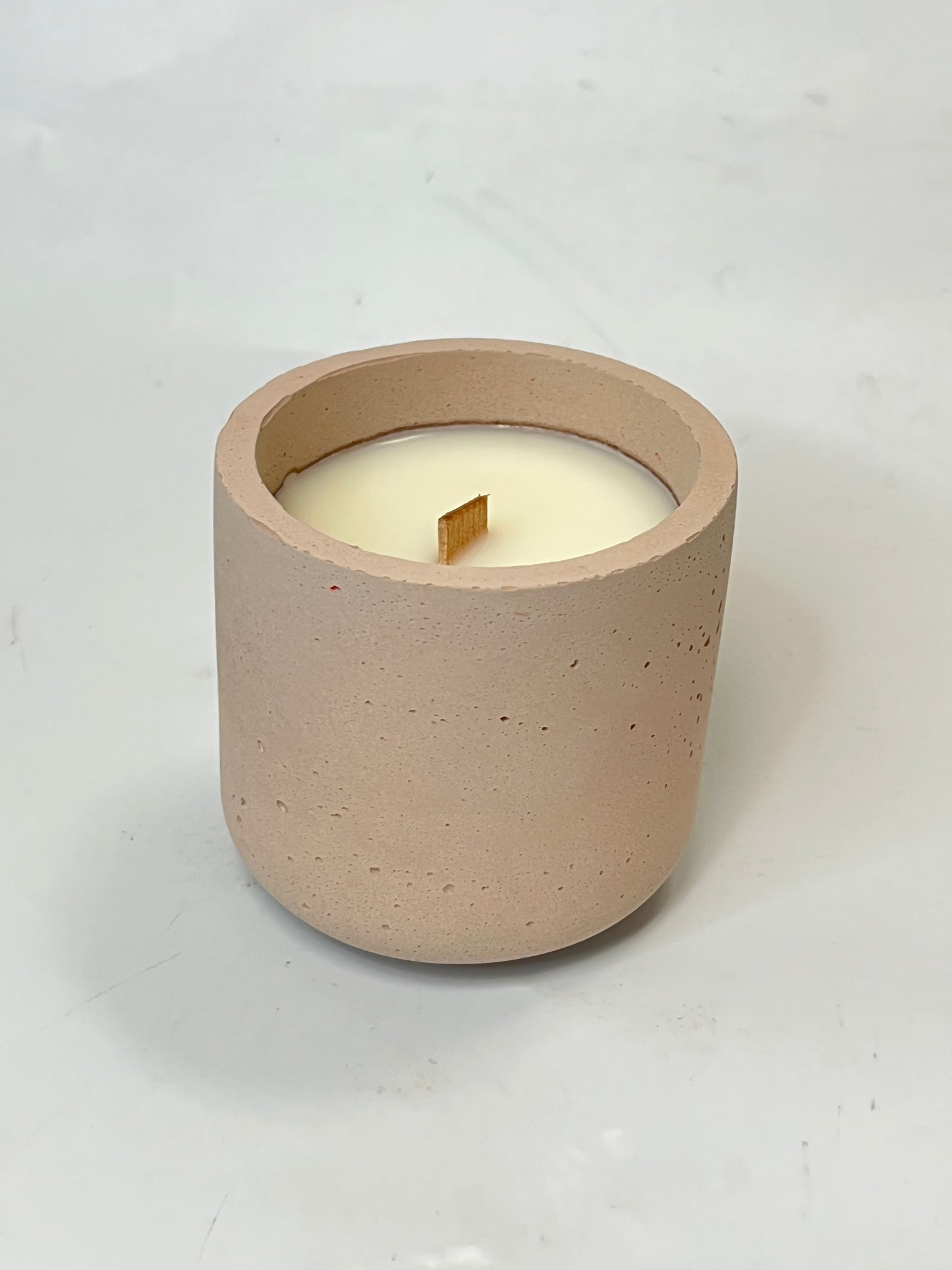 6oz Coconut Apricots Candle l Mildly Scented Slow-burn Natural Candle l Natural Candle l Flameless Candle