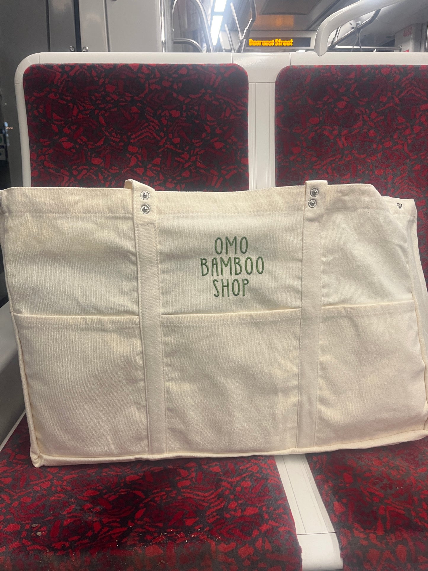 Extra Large Tote Shopping Bag with 6 side pockets