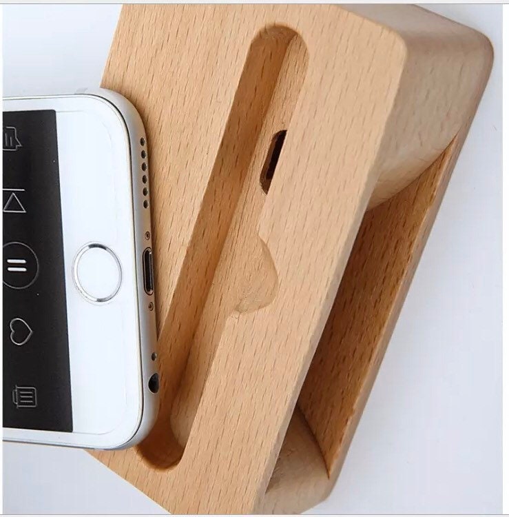 Bamboo Amplifier l Phone Holder