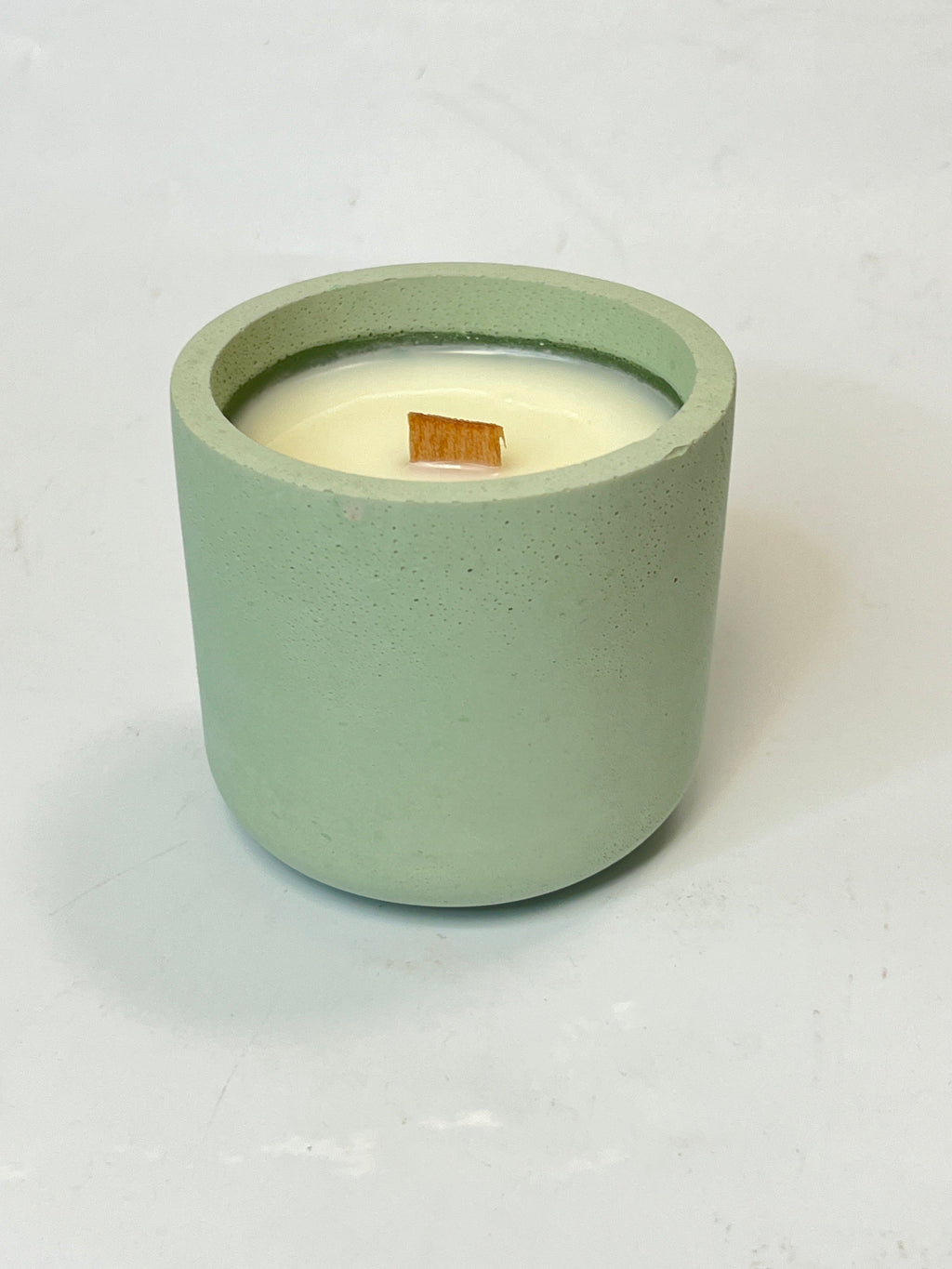 6oz Coconut Apricots Candle l Mildly Scented Slow-burn Natural Candle l Natural Candle l Flameless Candle