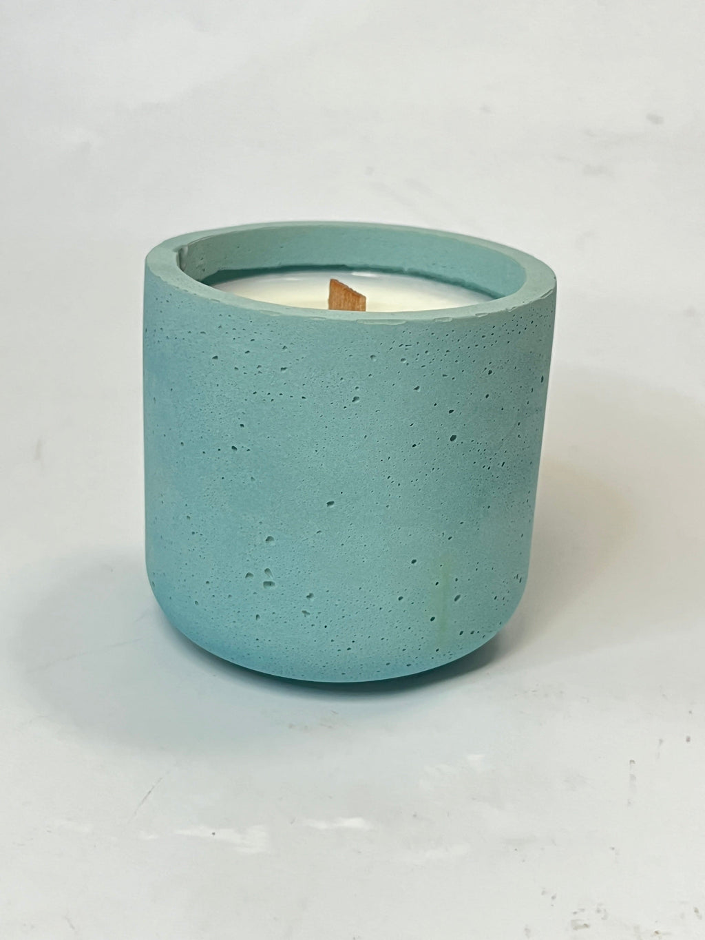6oz Coconut Apricots Candle l Mildly Scented Slow-burn Natural Candle l Natural Candle l Flameless Candle