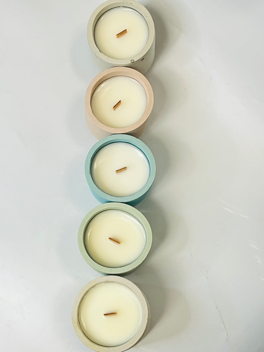 6oz Coconut Apricots Candle l Mildly Scented Slow-burn Natural Candle l Natural Candle l Flameless Candle