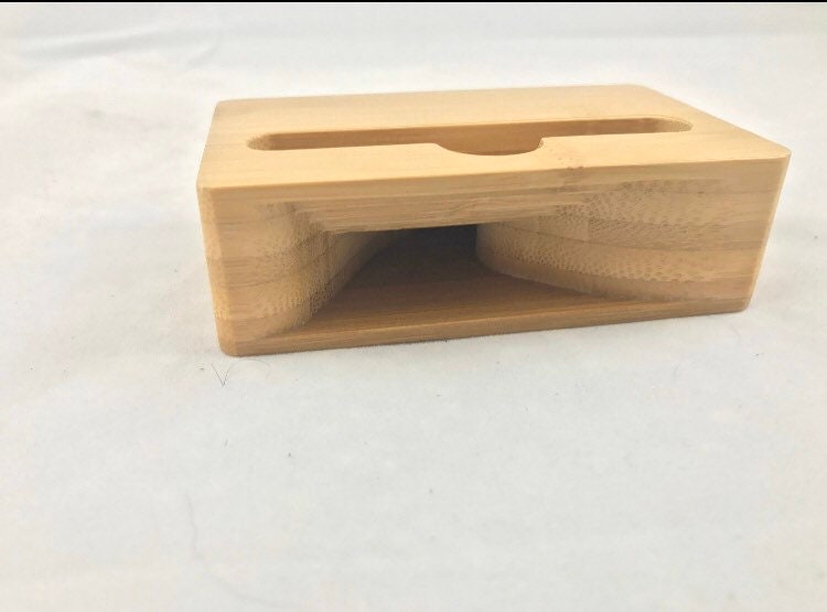 Bamboo Amplifier l Phone Holder