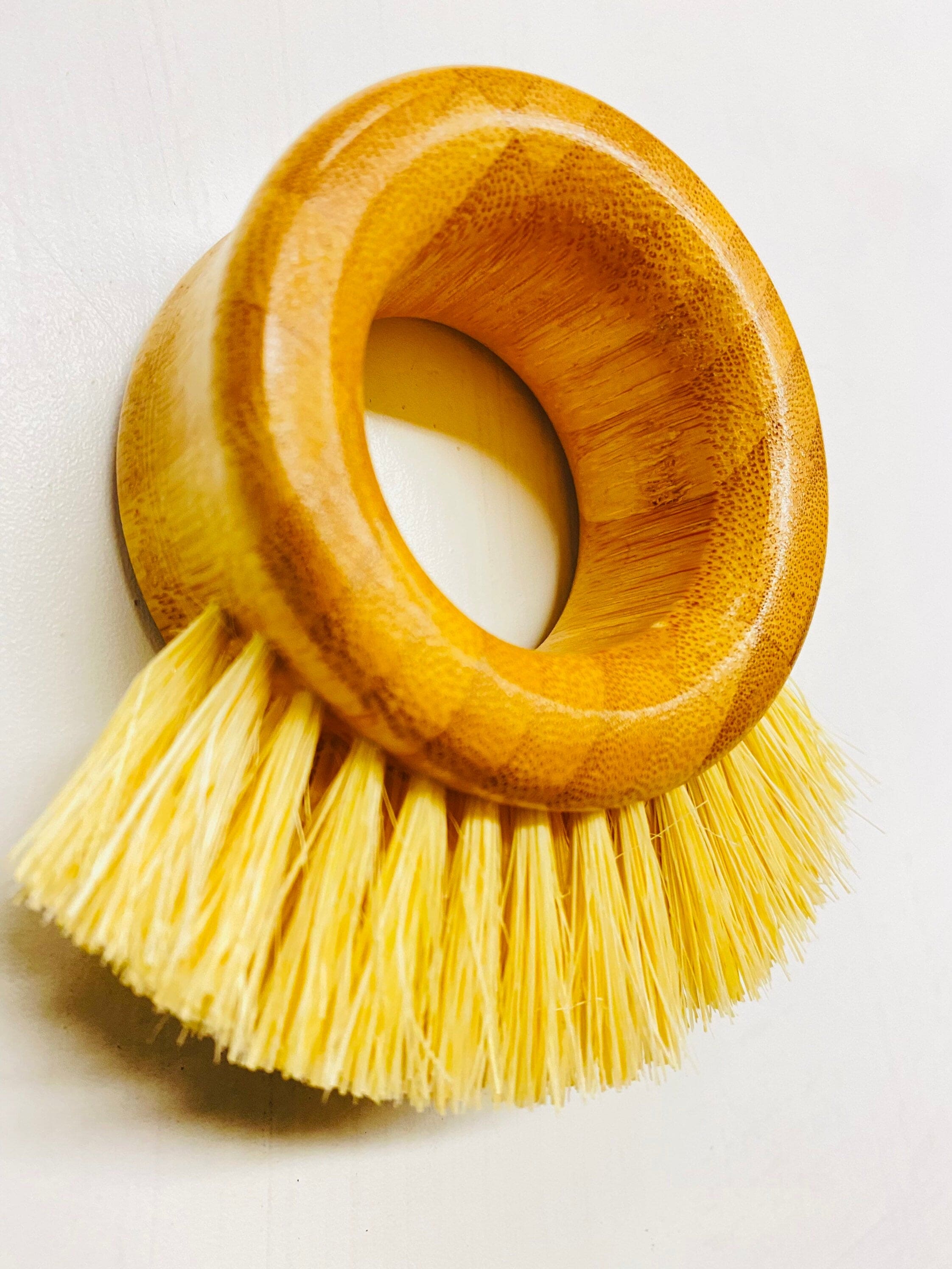Bamboo Sisal Kitchen Ring Brush