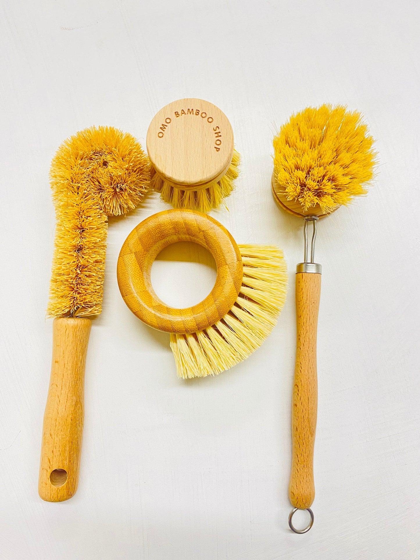 Bamboo Sisal Kitchen Ring Brush