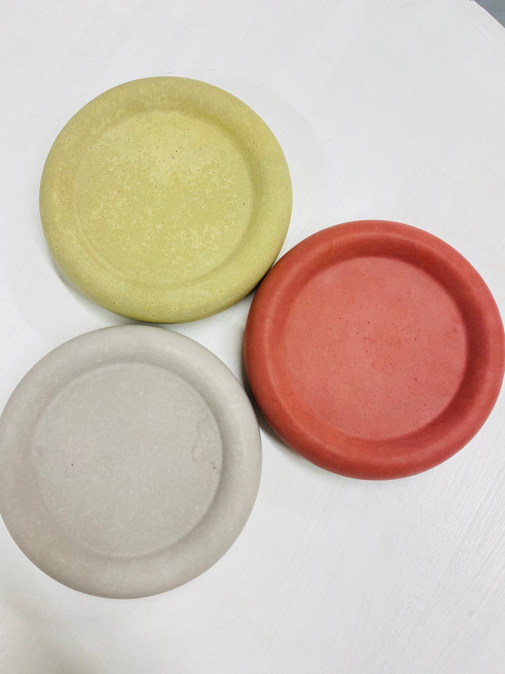 Handmade Round Heavy Duty Tray| Extra Thick Decorative Tray