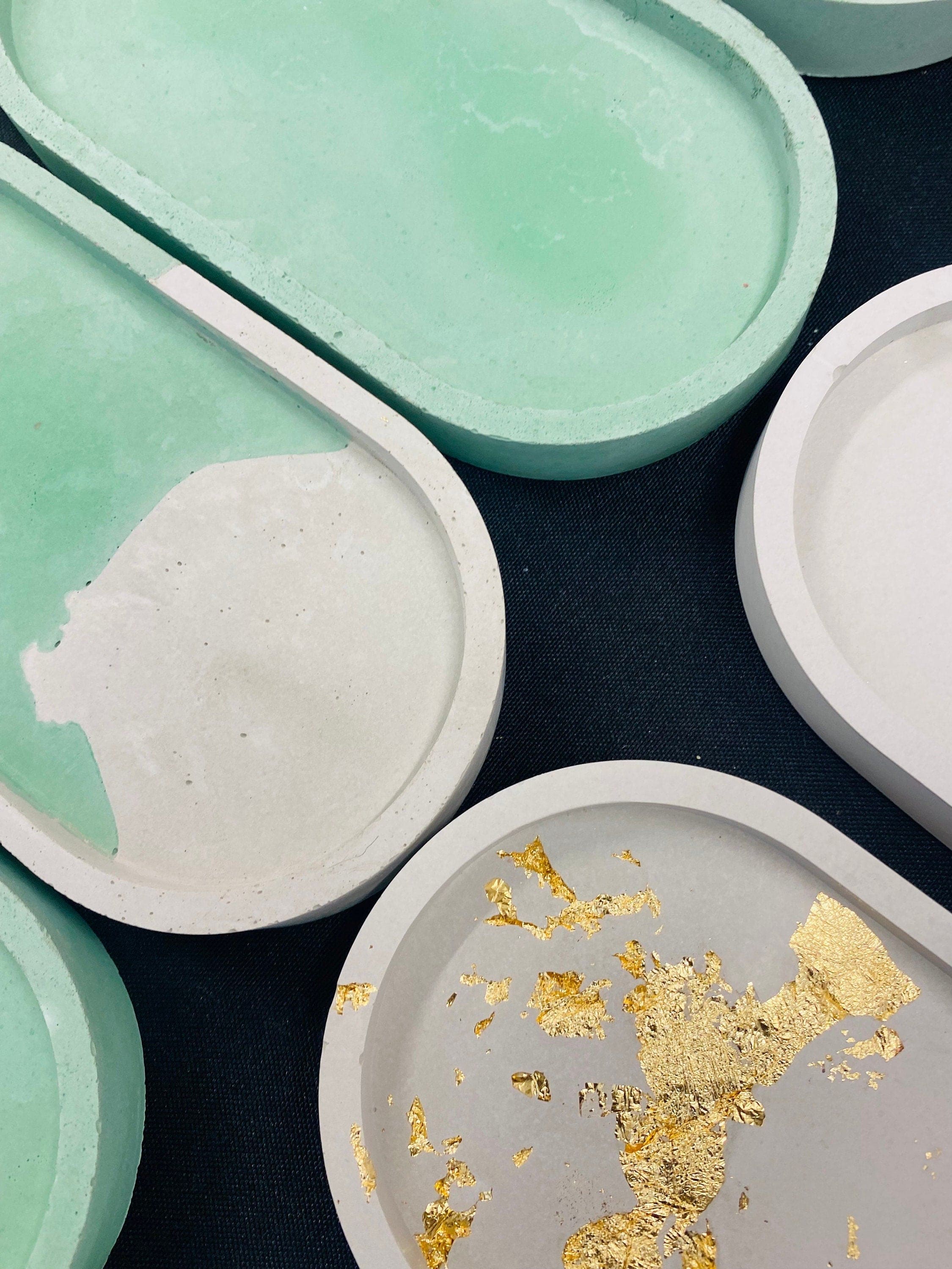 Two Tone Concrete Oval Trinket